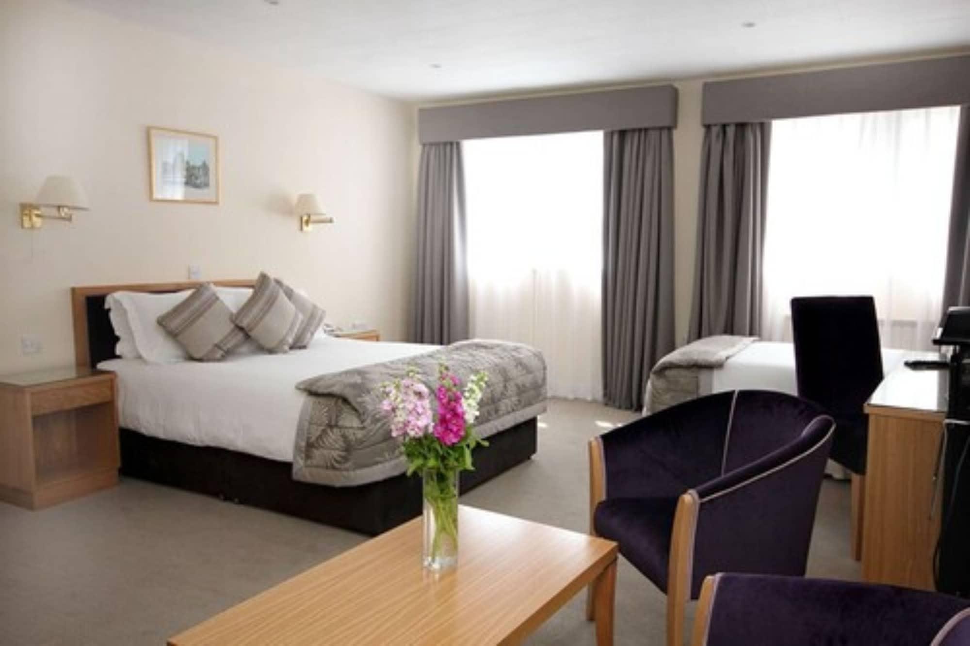 Best Western Moores Central Hotel Saint Peter Port Εξωτερικό φωτογραφία