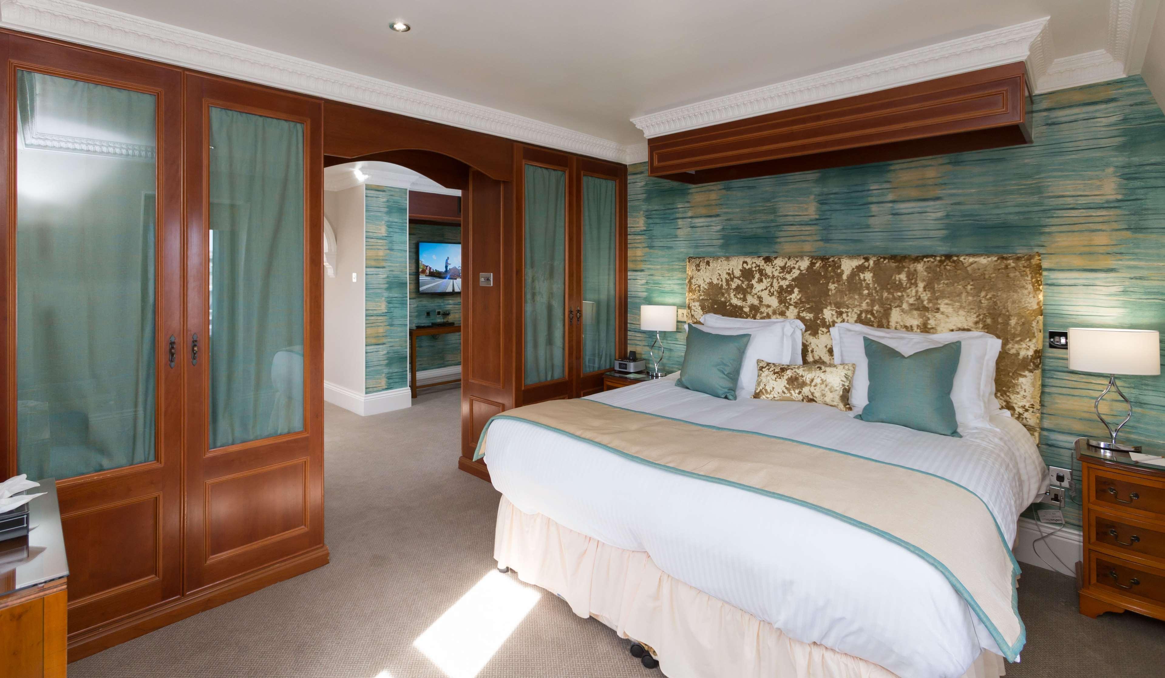 Best Western Moores Central Hotel Saint Peter Port Εξωτερικό φωτογραφία