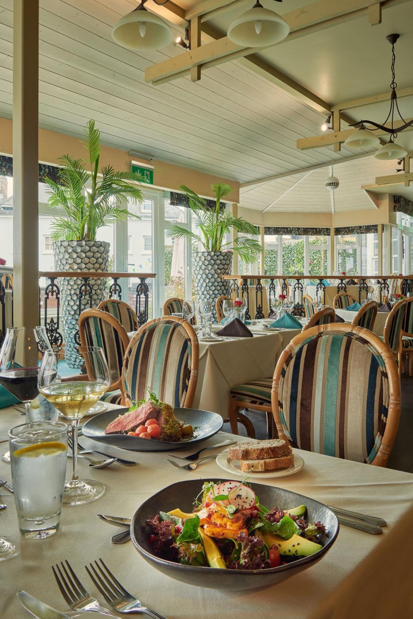 Best Western Moores Central Hotel Saint Peter Port Εξωτερικό φωτογραφία