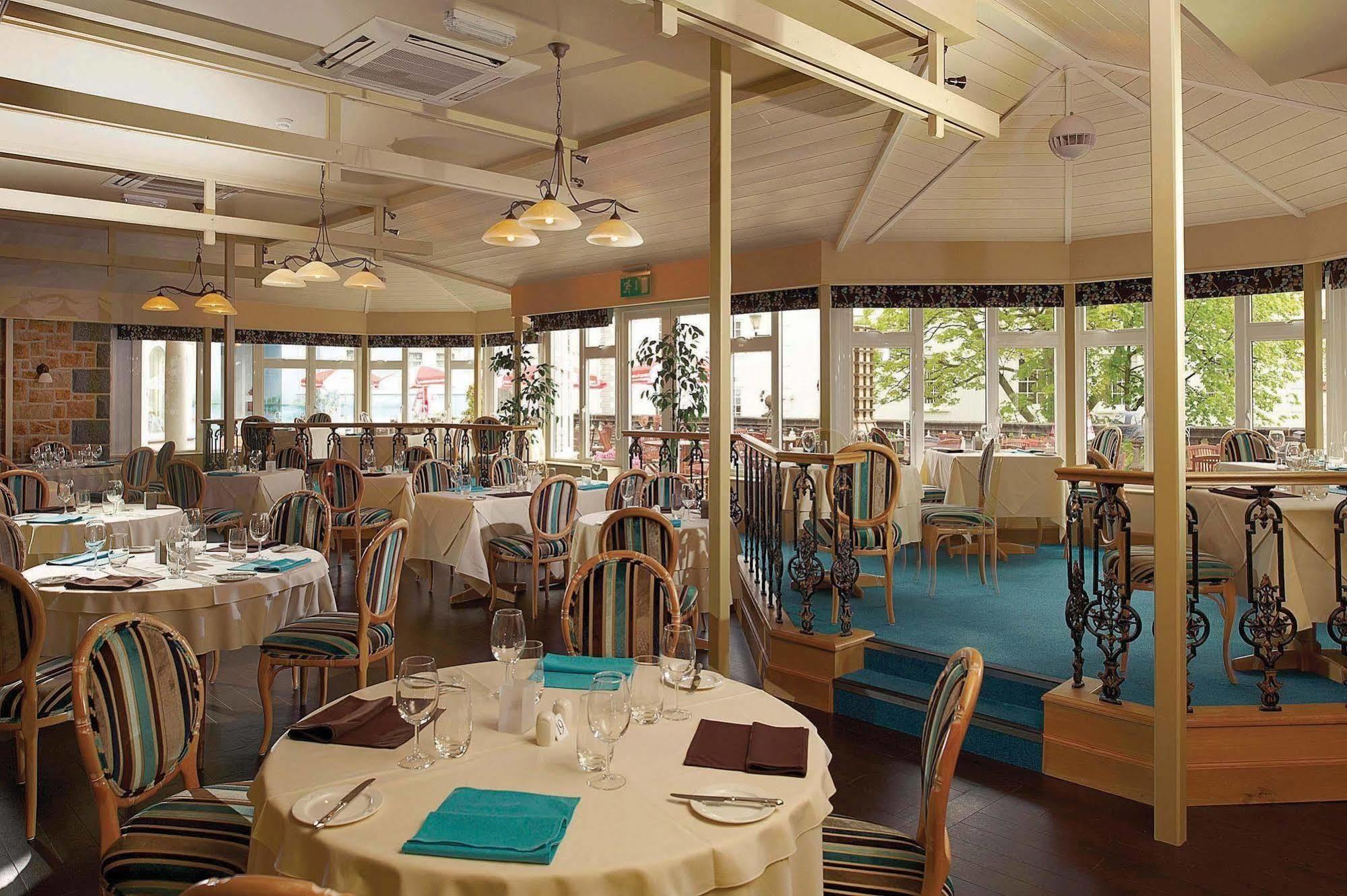 Best Western Moores Central Hotel Saint Peter Port Ανέσεις φωτογραφία